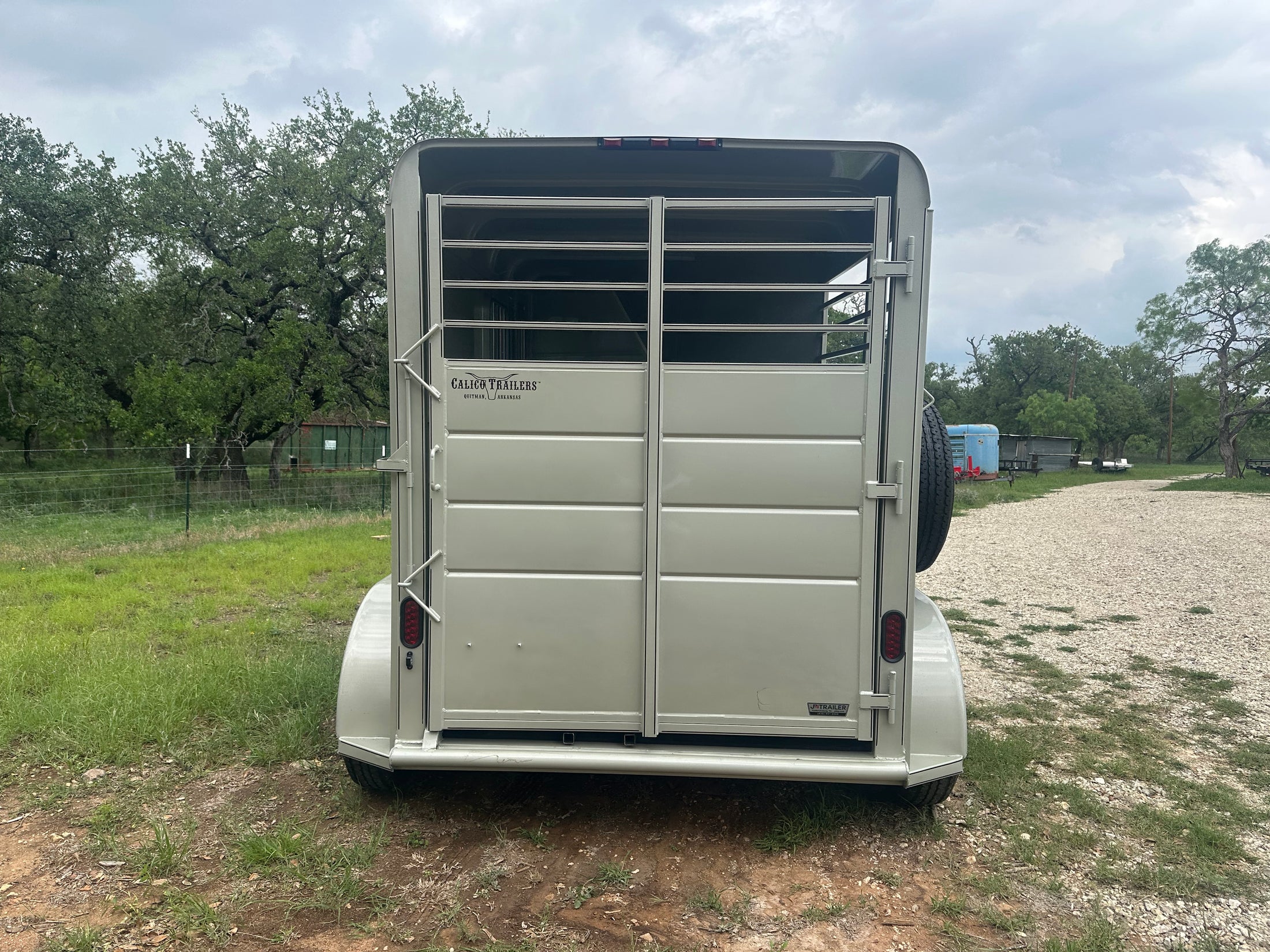 Calico 6'x13'x7' Horse Trailer GOLD - 0655