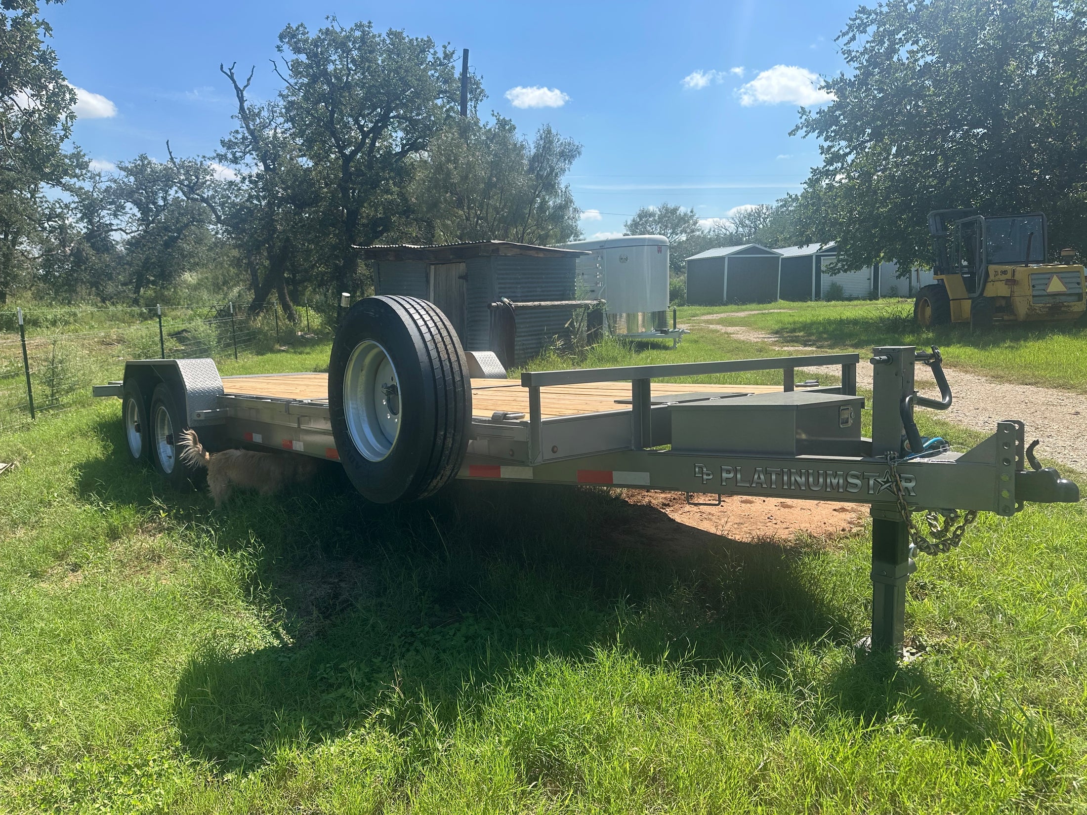 USED DP Platinum 83"x22.5' 2025 Tilt 8k  - 1495 DP Platinum