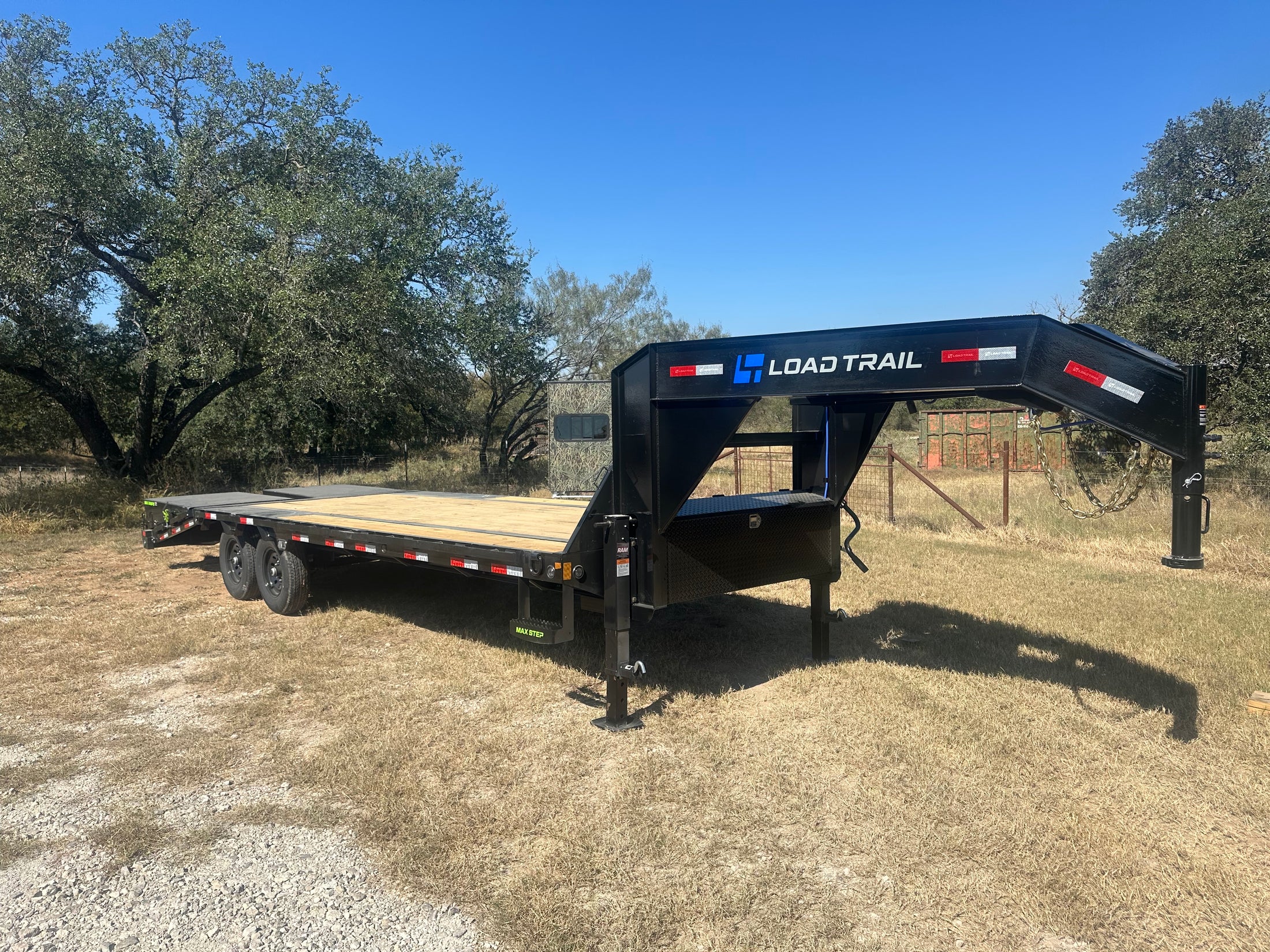 Loadtrail 102"x25' Low-Pro Gooseneck GP252  - 1845