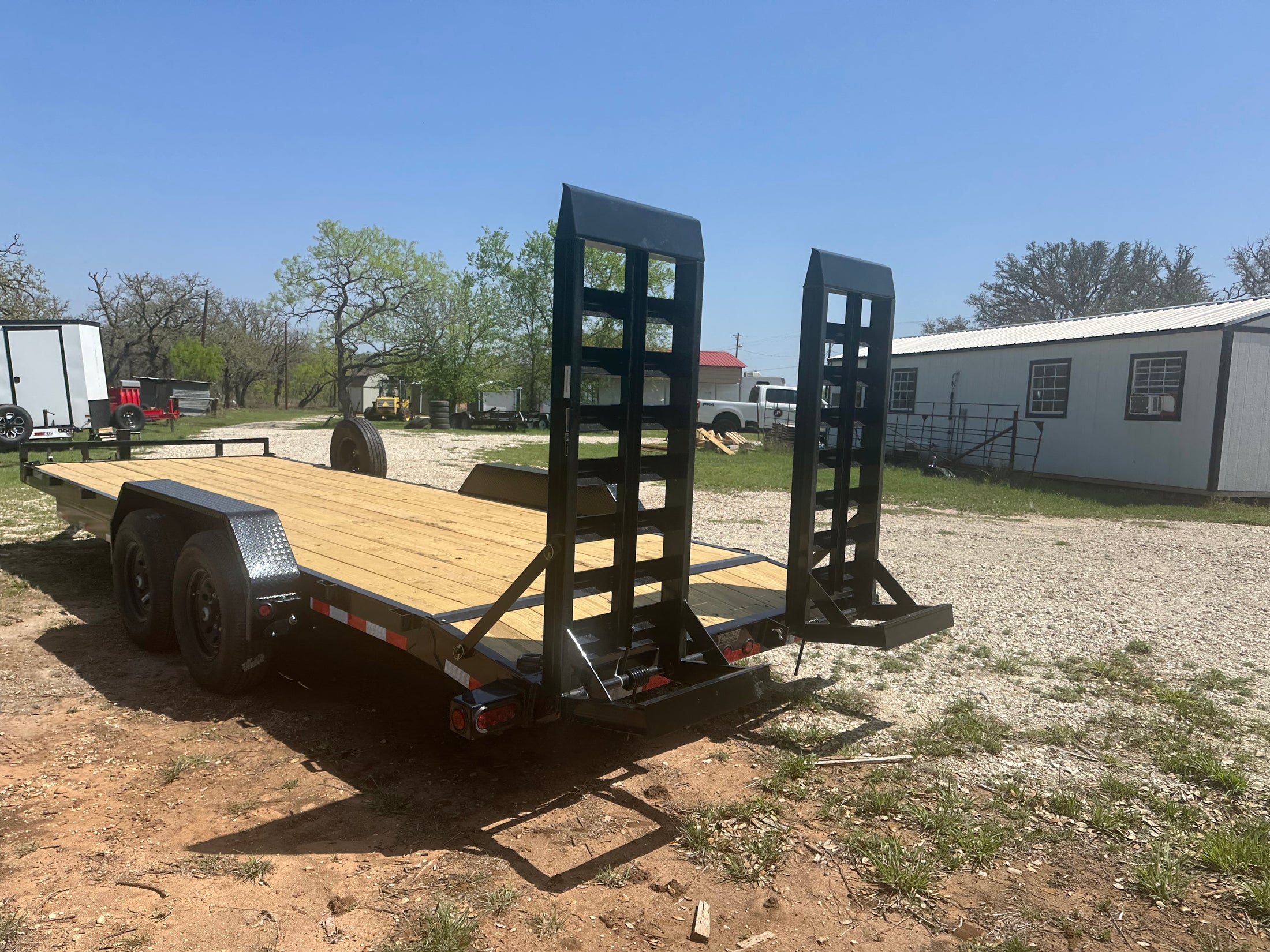 LoadTrail 83"x22' Tandem Carhauler 14k - 2182