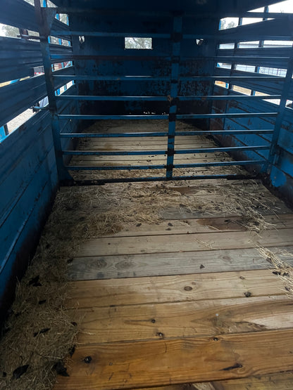 Blue WW Livestock Rental J4 Trailer