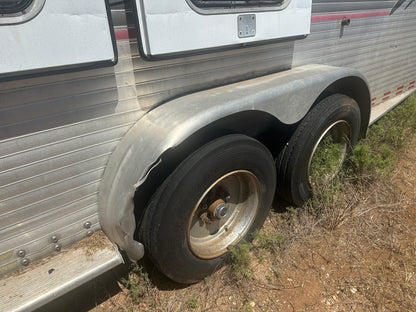 Used 2001 Sundowner Aluminum 8 Horse Trailer 25ft - 4933