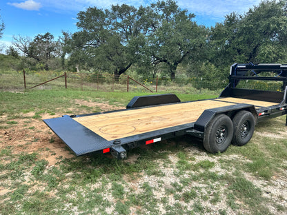 LoadTrail 83"x20' Gooseneck Tilt Tandem BLACK 5351