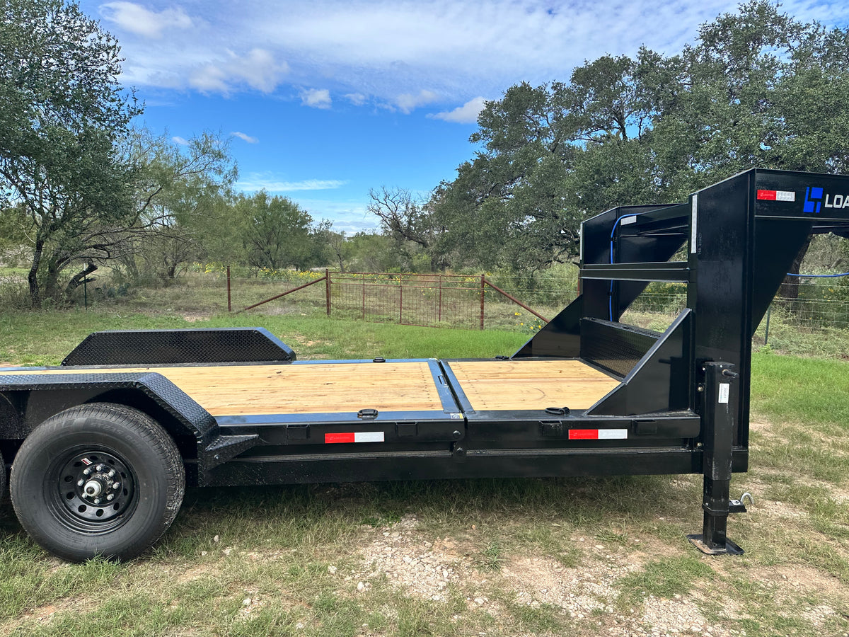 LoadTrail 83"x20' Gooseneck Tilt Tandem BLACK 5351