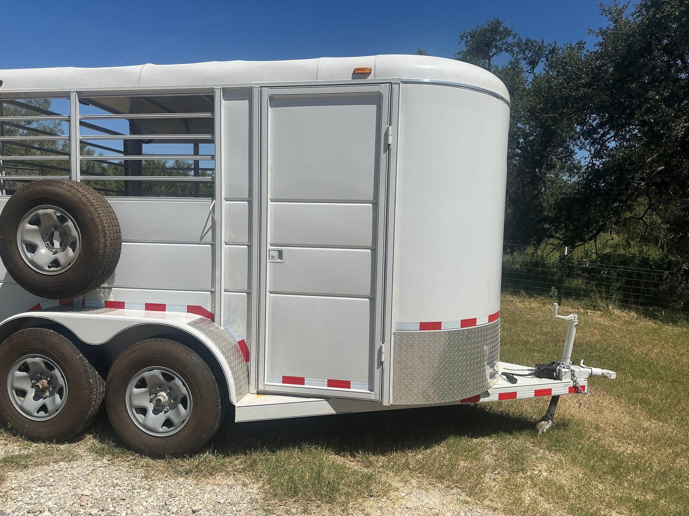 USED 2022 Calico 6x12 White 2 Horse Slant Bumper Trailer- 0566
