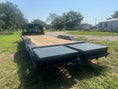 Load image into Gallery viewer, Delco 102"x24' Gooseneck Carhauler 14k - 1431
