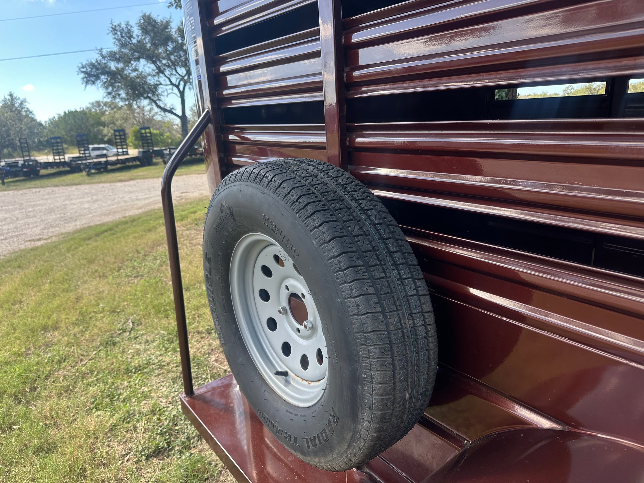 USED WW -14x5 2016 Livestock Trailer - VIN 5411