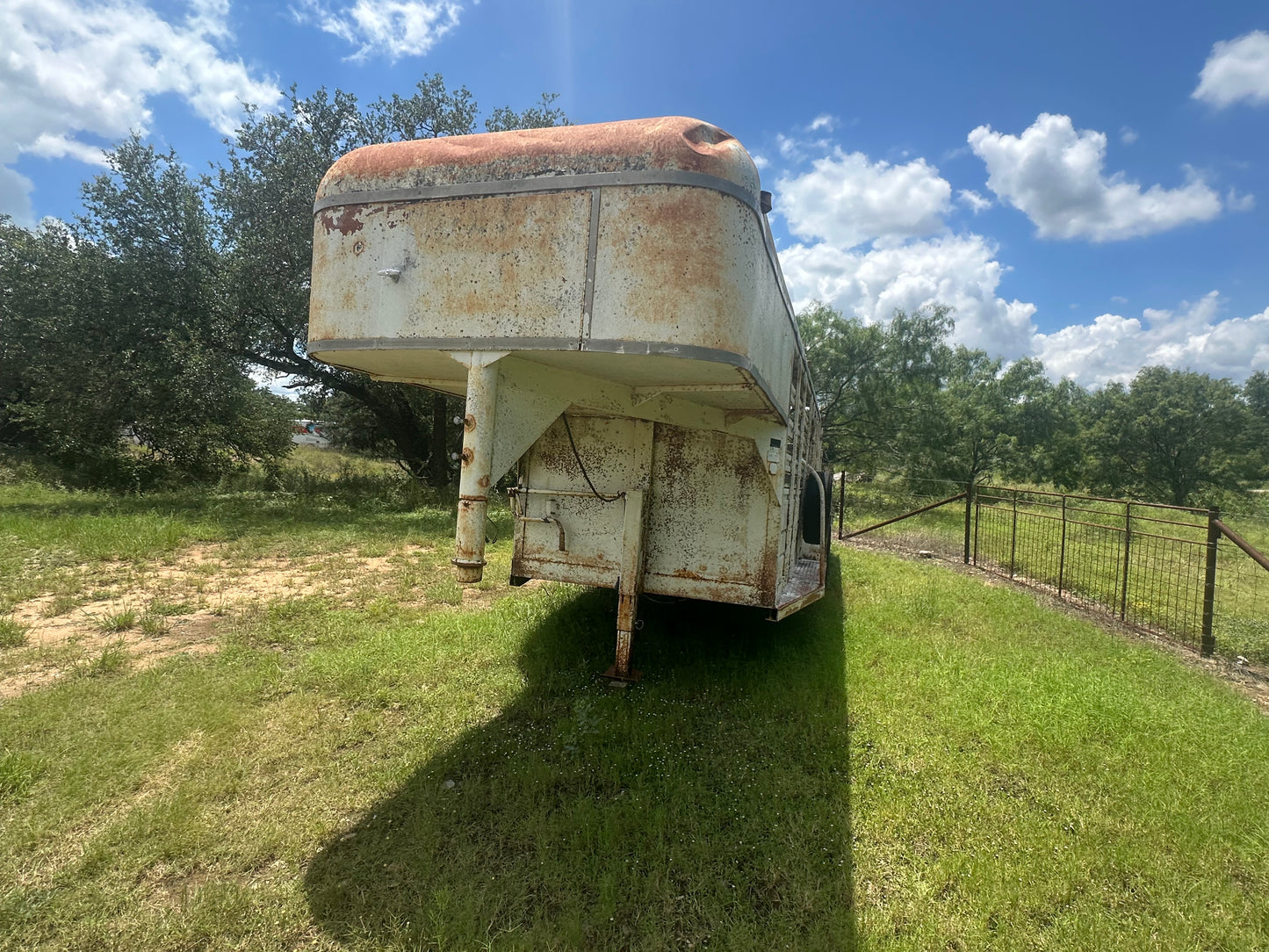 USED Homemade 6'X20' Gooseneck Livestock -HMMD
