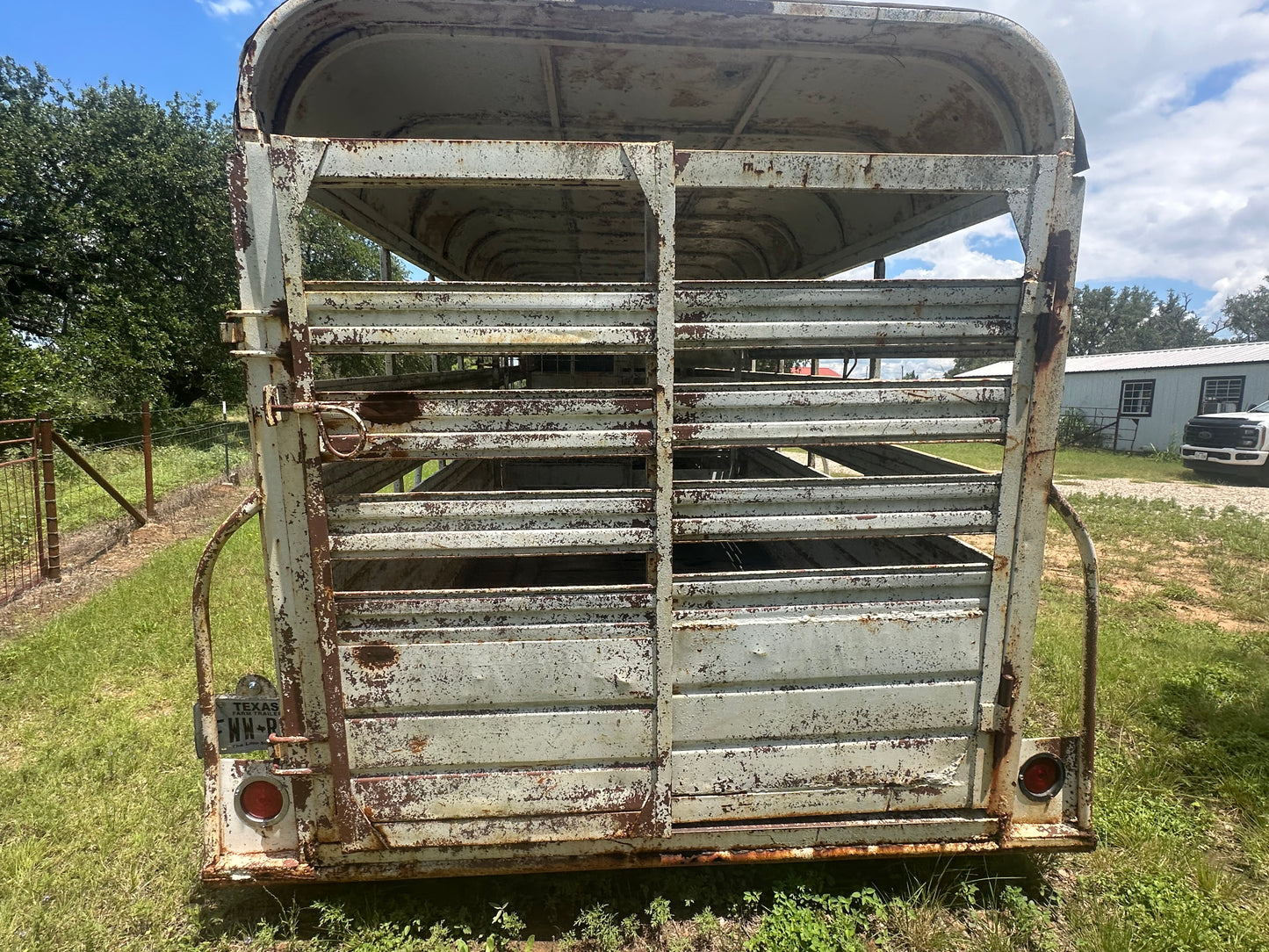 USED Homemade 6'X20' Gooseneck Livestock -HMMD