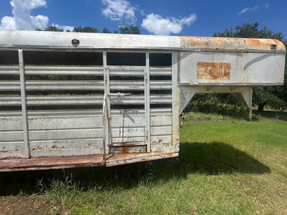USED Homemade 6'X20' Gooseneck Livestock -HMMD
