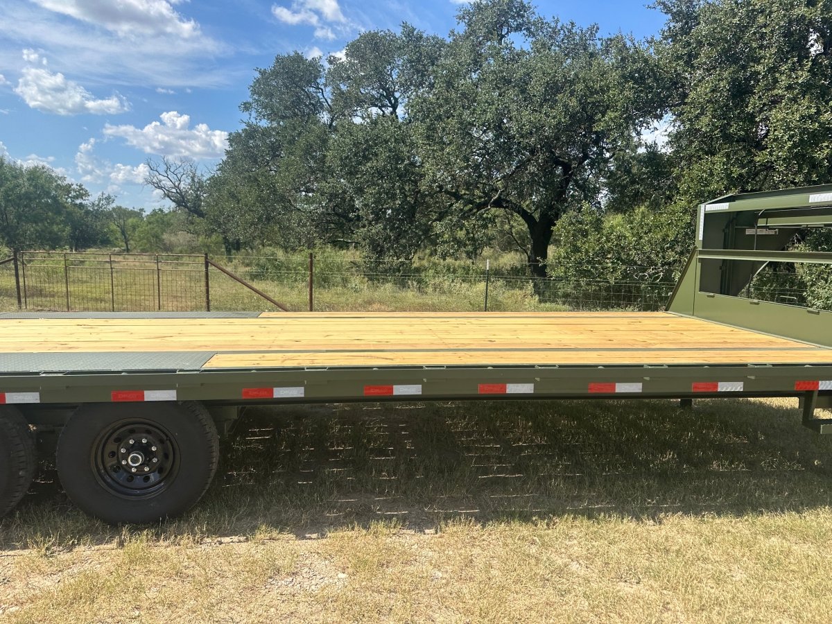 Delco 102"x25' Flatbed Single Gooseneck 14k ARMY GREEN - 7743 - J4 Trailer