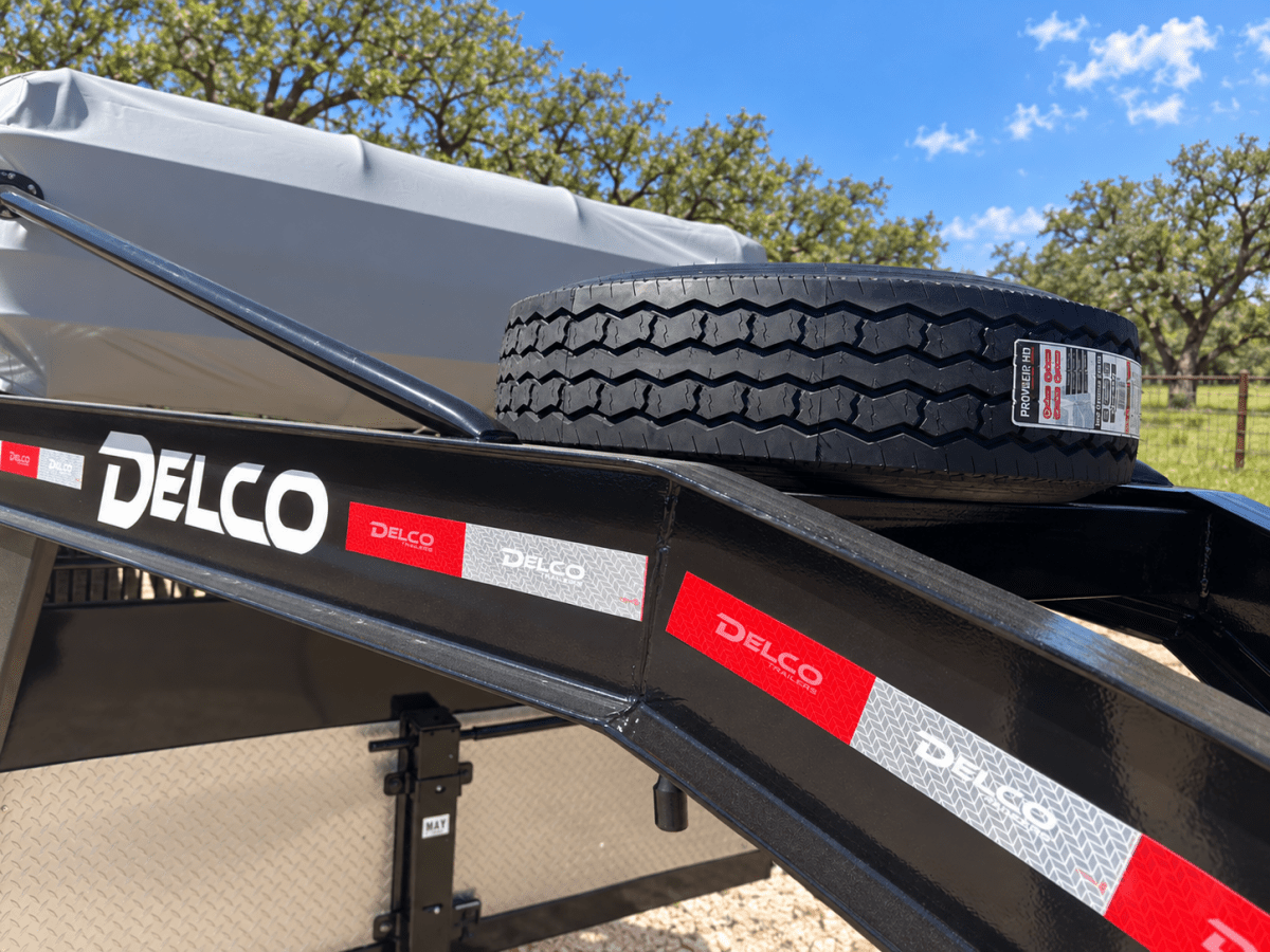 Delco 6'8"x24'x6'6" Gooseneck Livestock Bartop with Tarp- BLACK- 6414 - J4 Trailer