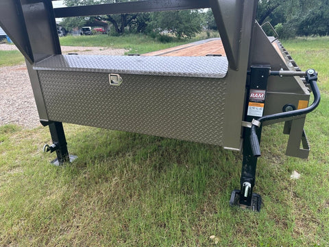Loadtrail 102"x30' Tandem Low - Pro Gooseneck TAN - 2651 - J4 Trailer