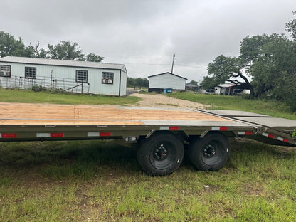 Loadtrail 102"x30' Tandem Low - Pro Gooseneck TAN - 2651 - J4 Trailer