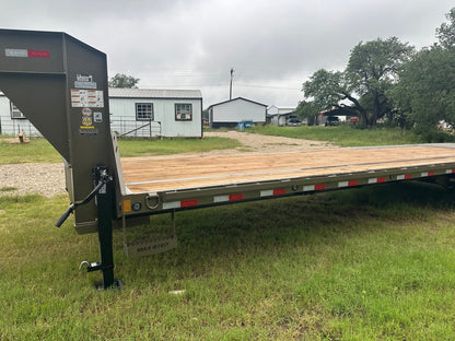 Loadtrail 102"x30' Tandem Low - Pro Gooseneck TAN - 2651 - J4 Trailer