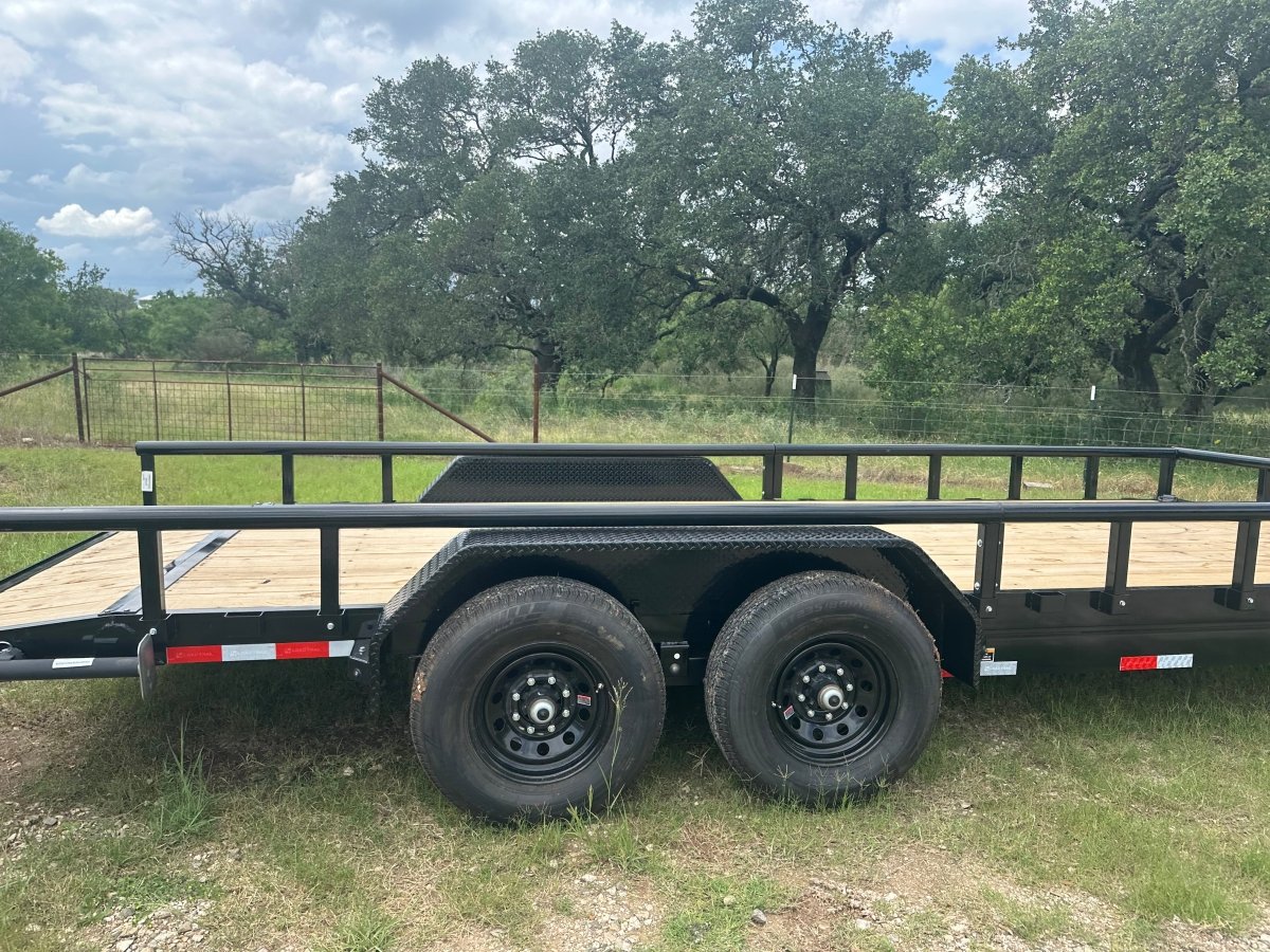 LoadTrail 83"x20' Tandem Carhauler Trailer w Rails - 7686 - J4 Trailer