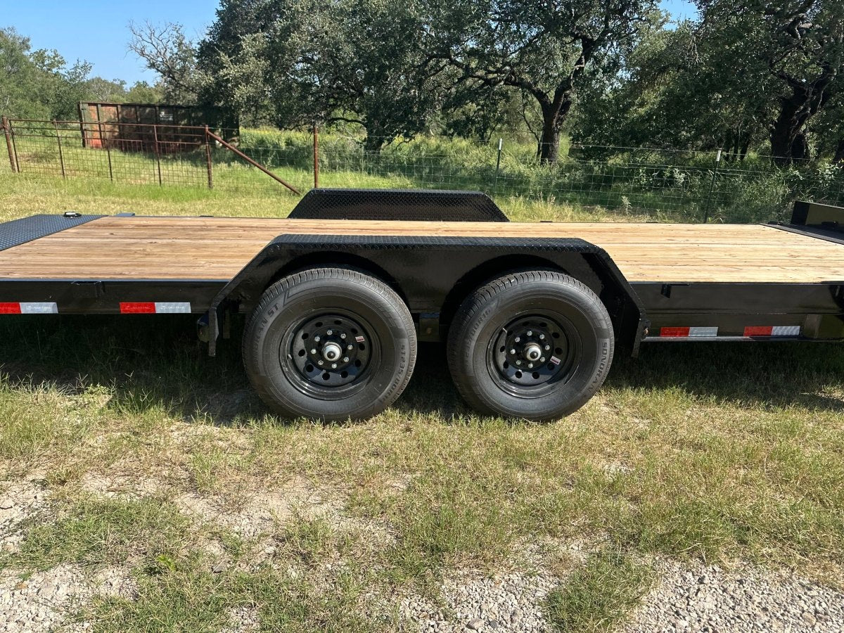 LoadTrail 83"x20' Tandem Tilt - 9241 - J4 Trailer