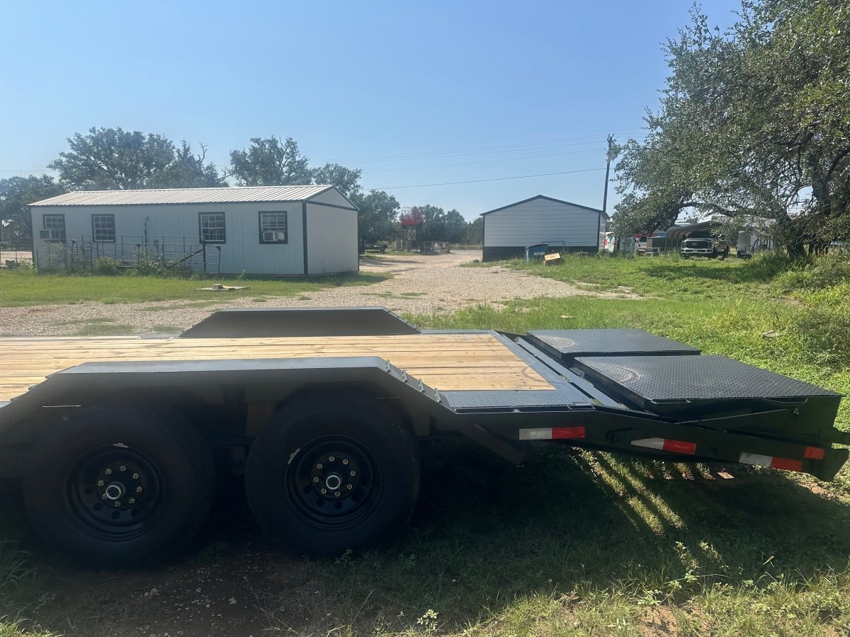 SALE - Delco 102"x24' Gooseneck Carhauler 14k - 1431 - J4 Trailer