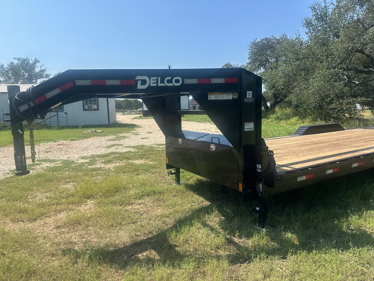 SALE - Delco 102"x24' Gooseneck Carhauler 14k - 1431 - J4 Trailer