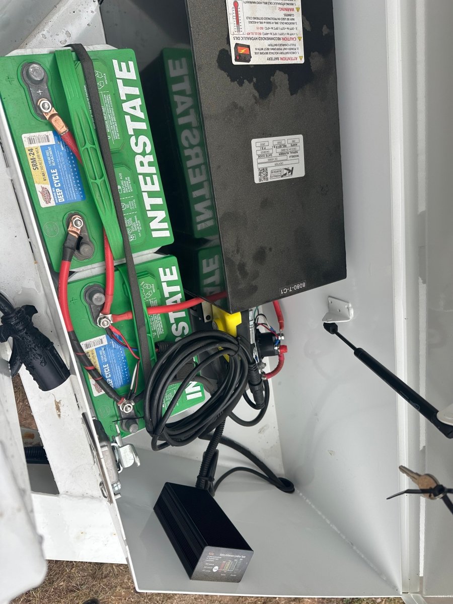 SALE - Delco 83"x14' Tandem Telescopic Dump Trailer 14K WHITE 1330 - J4 Trailer