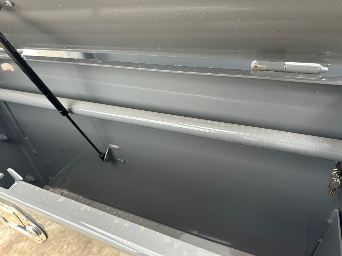 SALE - SCRATCH & DENT Delco Gooseneck Dump 83"x16' 2ft sides - 14K - GRAY - 4474 - J4 Trailer