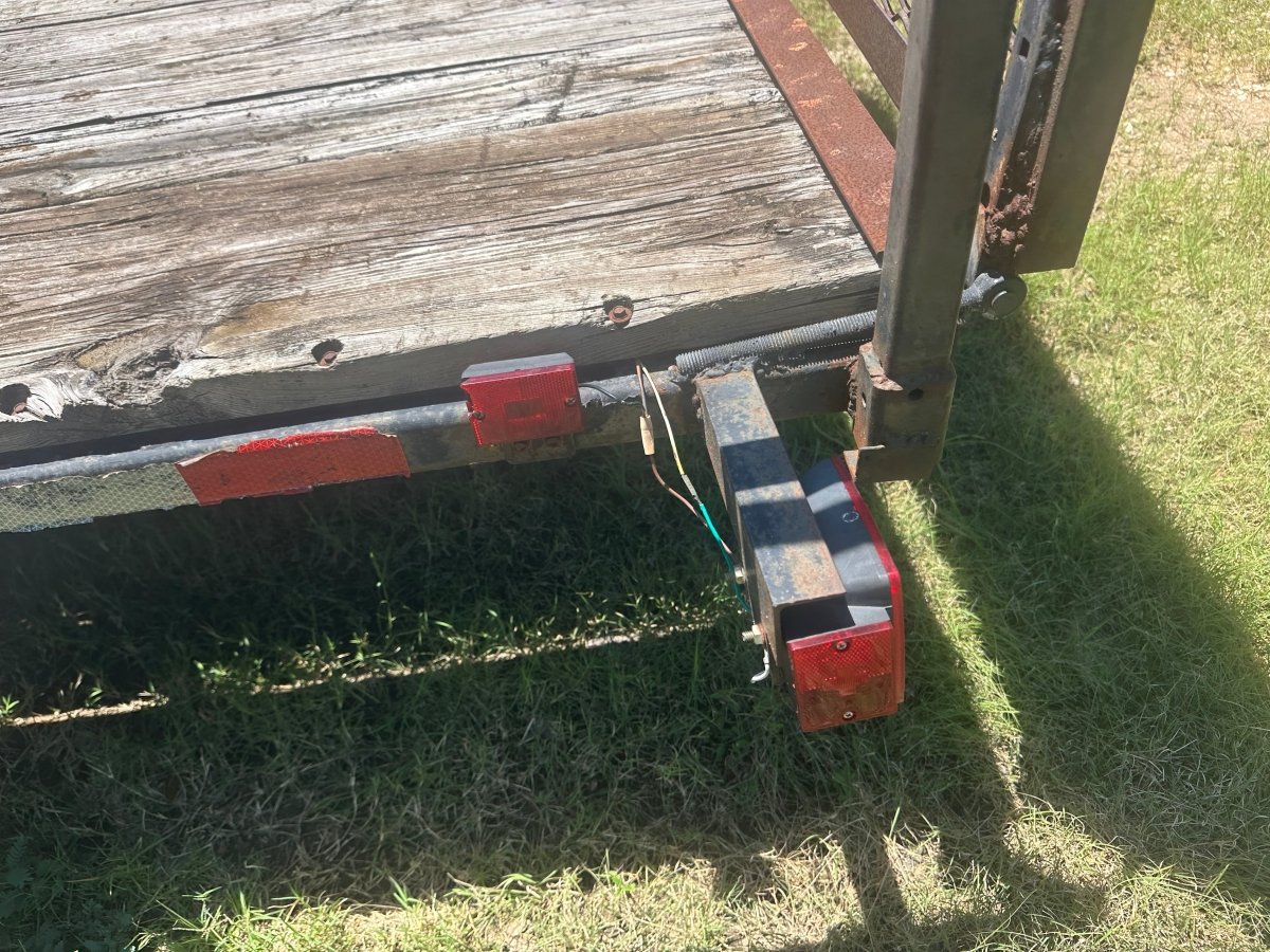 USED 2002 6'x10' Single Axle Utility Trailer GATE - HMMD - J4 Trailer