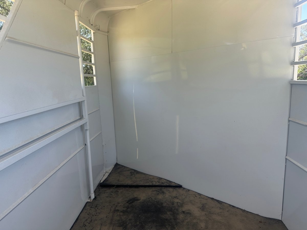 USED 2022 Calico 6x12 White 2 Horse Slant Bumper Trailer - 0566 - J4 Trailer