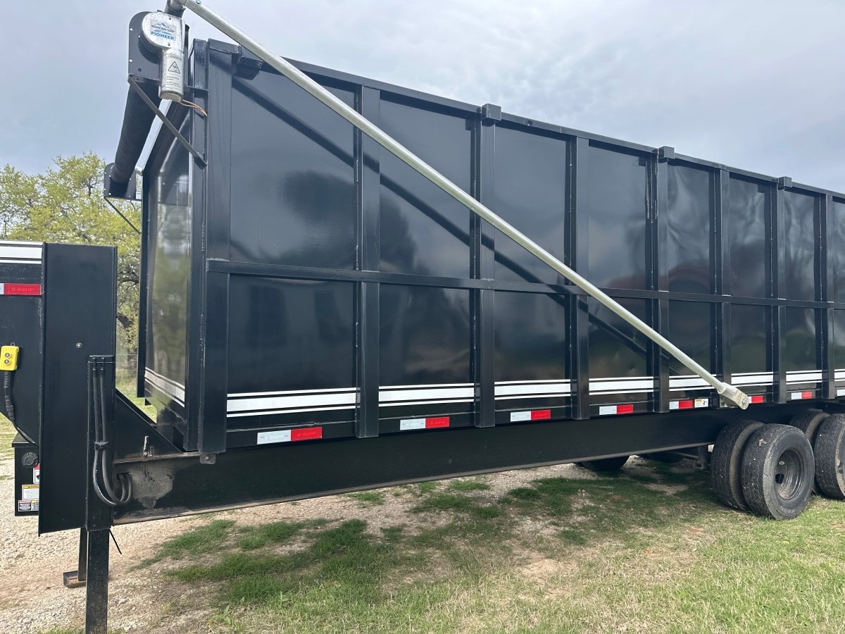 USED 2023 96"x20' U - Dump Gooseneck Dual Tandem Dump Trailer 0524 - J4 Trailer