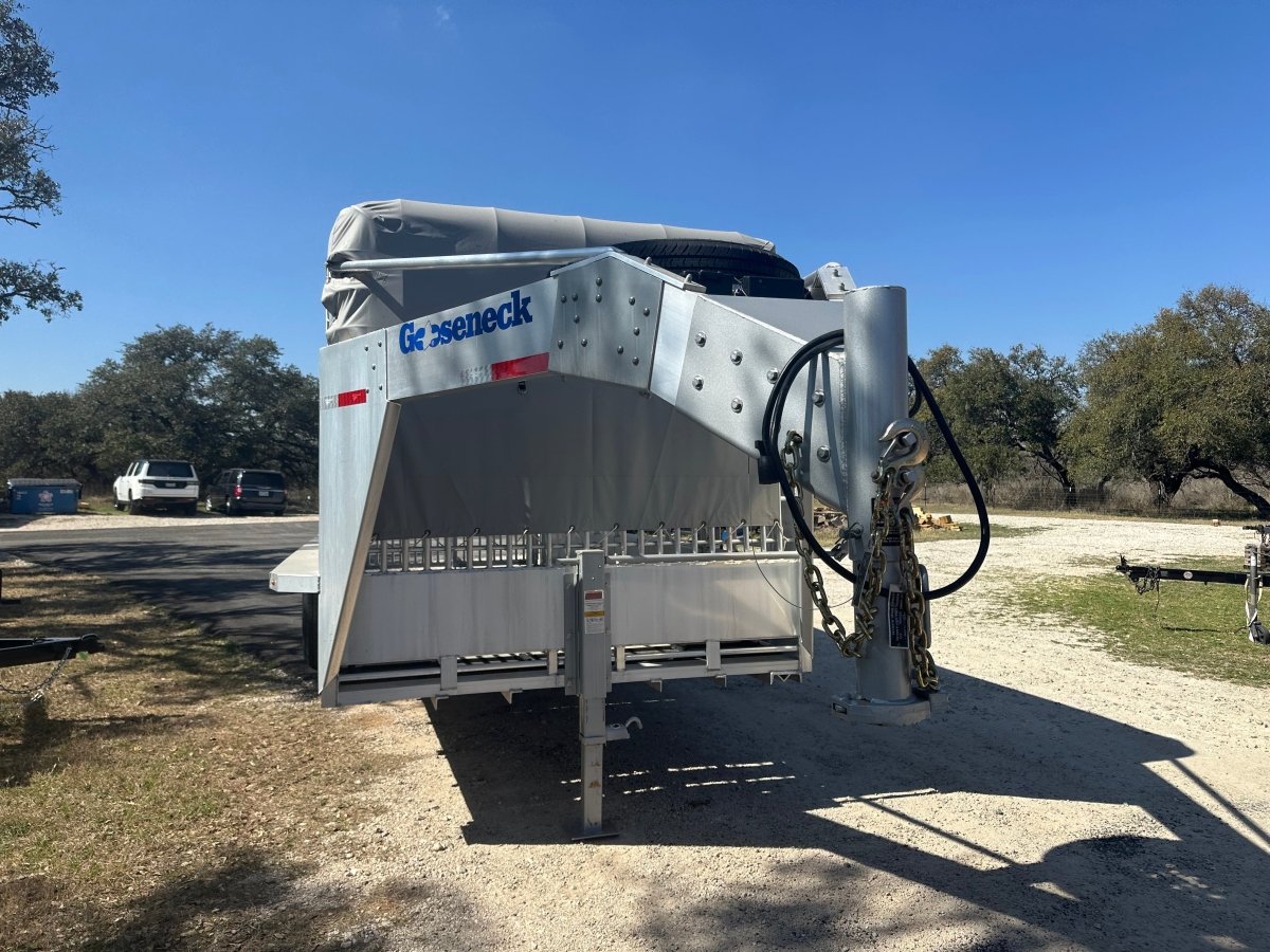 USED 2025 GOOSENECK Gooseneck Livestock 78"x20' ALUMINUM - 0714 - J4 Trailer