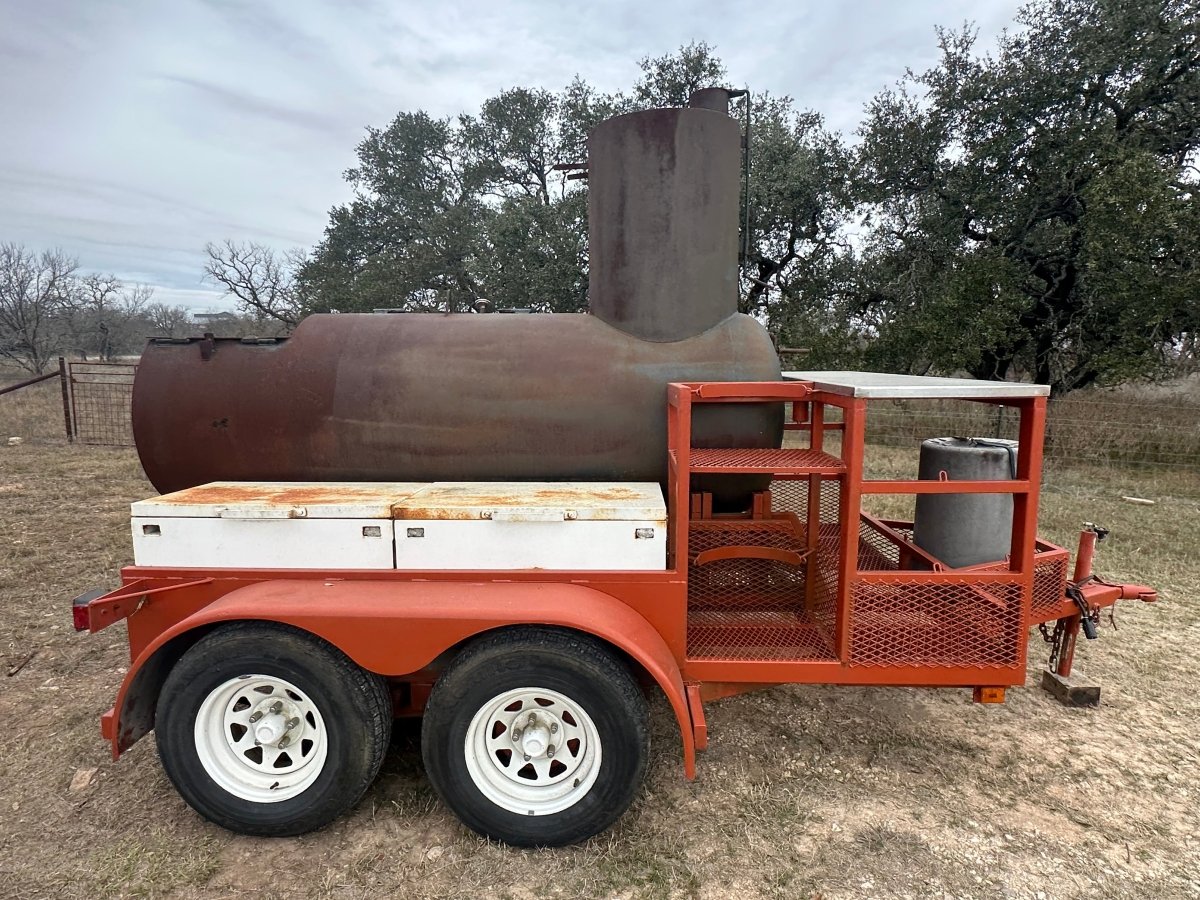 USED BBQ Pit Tandem Trailer - J4 Trailer