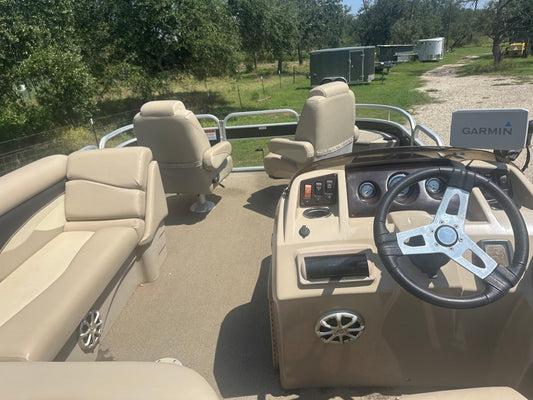 USED Bennington 22SFX Pontoon Boat 2013 3856 90HP Yamaha Motor - J4 Trailer