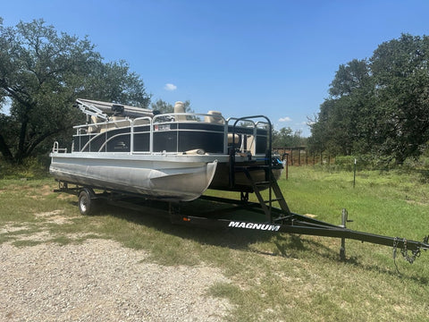 USED Bennington 22SFX Pontoon Boat 2013 3856 90HP Yamaha Motor - J4 Trailer
