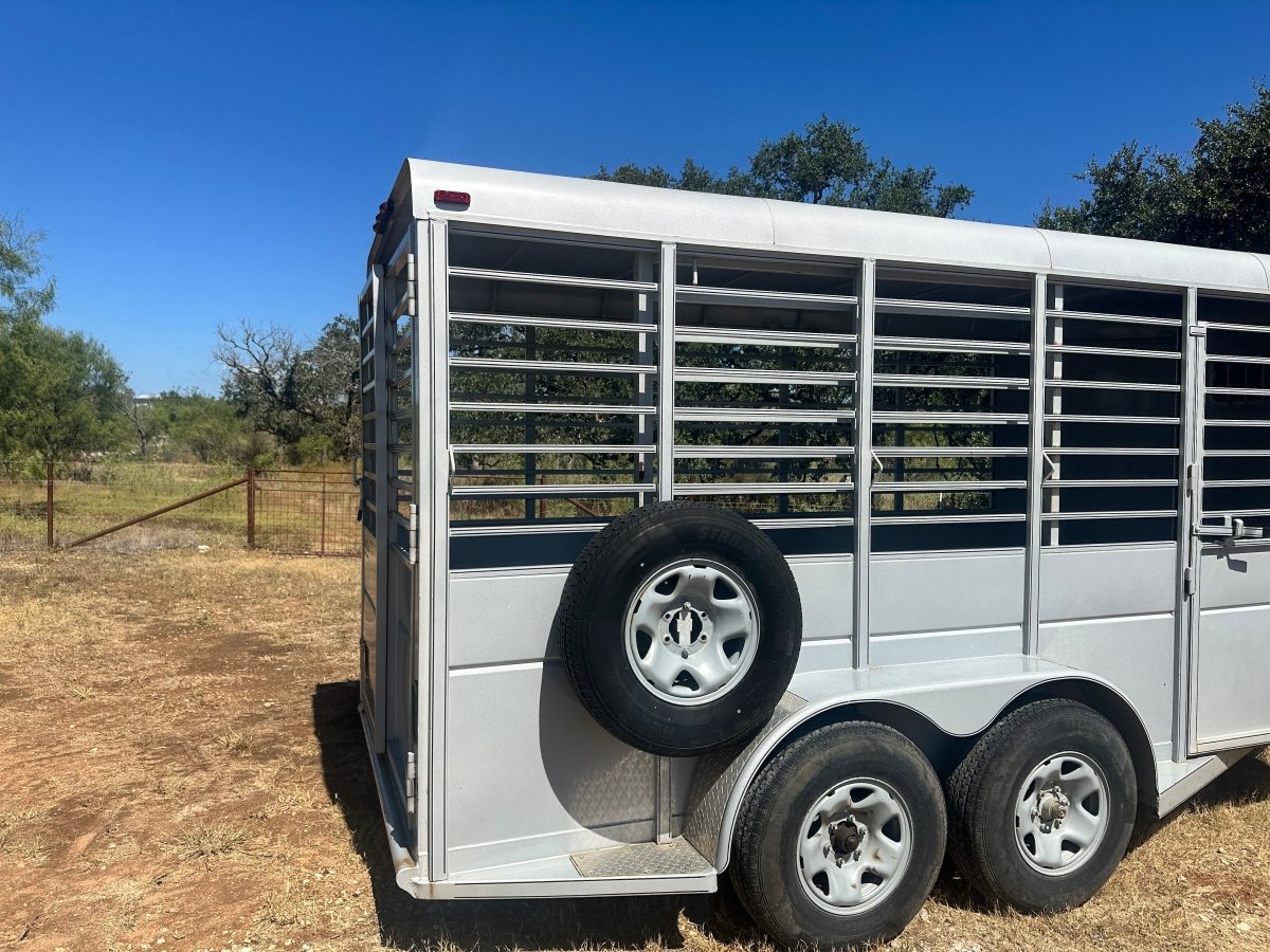 USED-Calico Livestock 6'x16'x7' Bumperpull SILVER-0193 - J4 Trailer