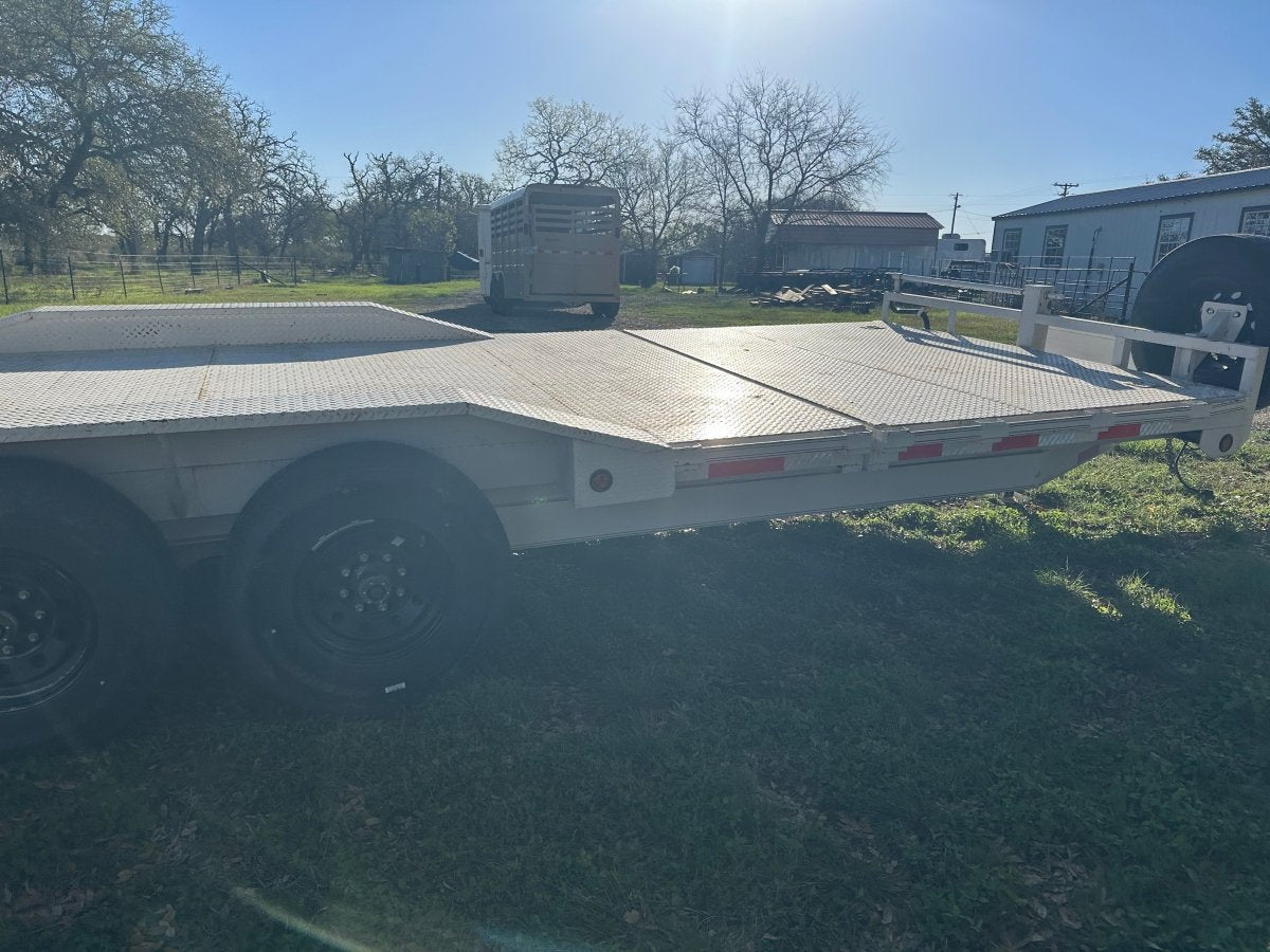 USED East Texas 83"x22' 2025 Tilt Trailer 8k - 2740 - J4 Trailer