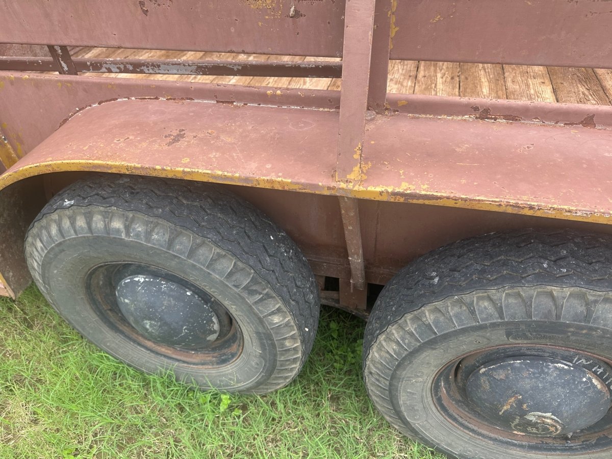 USED - Felps 1976 Livestock - 5x16 - 21248 - J4 Trailer