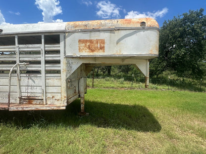 USED Homemade 20' Gooseneck Livestock -HMMD - J4 Trailer