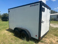 Load image into Gallery viewer, Wells Cargo 7'x12"x6'6" -7K Fast Trac FT712T2-D - WHITE/PHANTOM - Cargo Trailer 8166 - J4 Trailer
